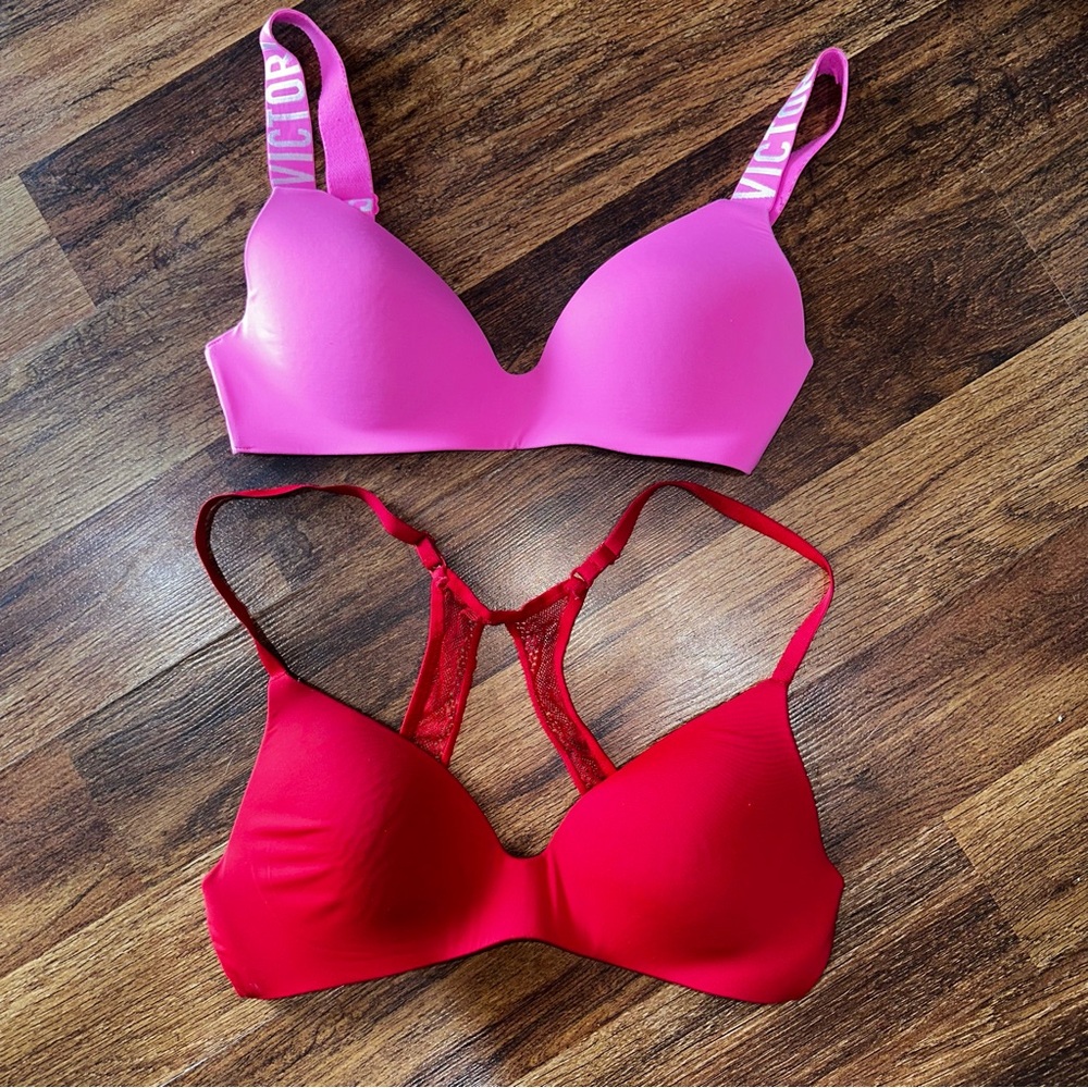 💗 Set of 2 Victoria’s Secret Bras – Size 32C 💗
